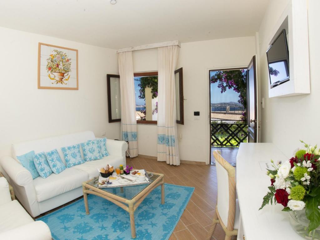 TV a/nebo společenská místnost v ubytování Hotel Palau