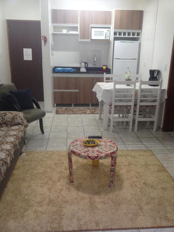 Apto ótima localização