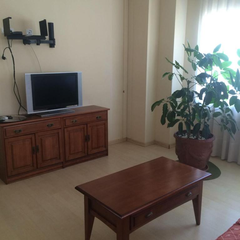 Telewizja i/lub zestaw kina domowego w obiekcie PALAZZO VIVALDI - VERIALEX ACCOMMODATION