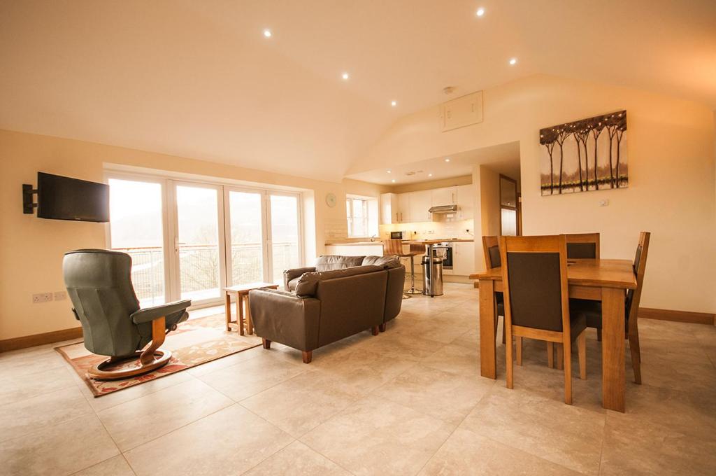 Panorama Cottages - Two-Bedroom Chalet