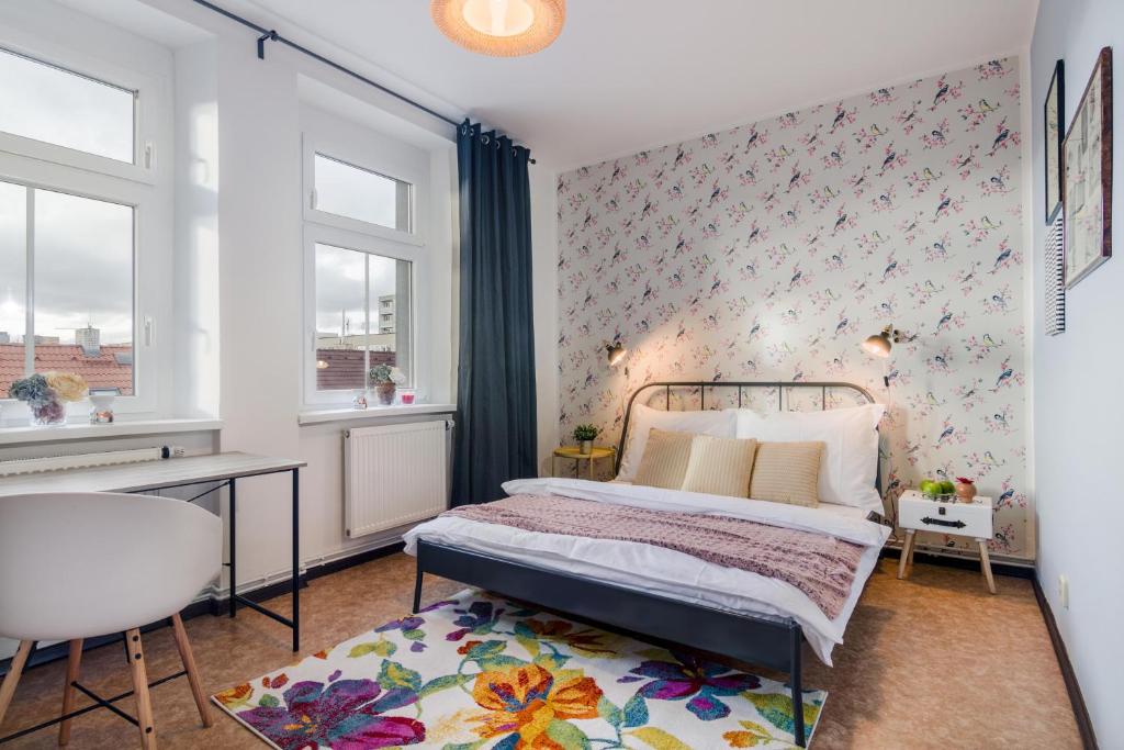 APT with sunny garden Prague by Michal&Friends - Two-Bedroom Apartment