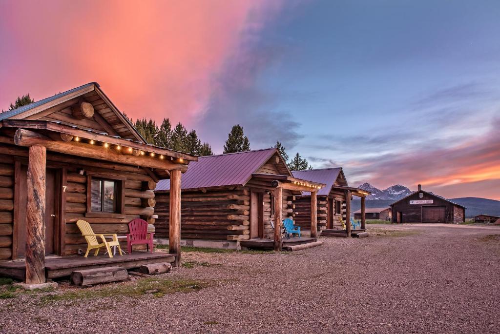 Gallery image of Triangle C Cabins in Stanley