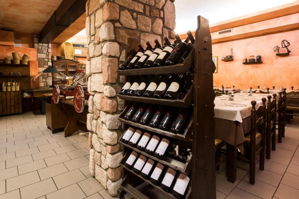 Restaurace v ubytování Albergo Ristorante Brera