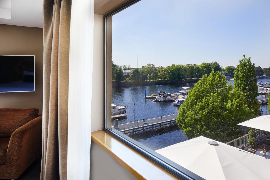 Vista sul fiume nelle vicinanze dell'hotel