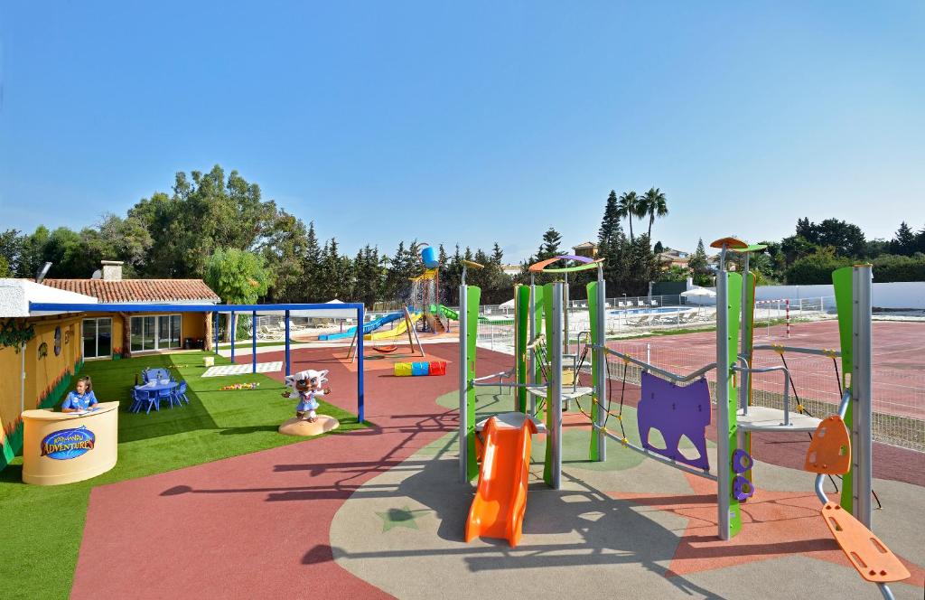 Sol Marbella Estepona Atalaya Park, Estepona – Aktualisierte ...