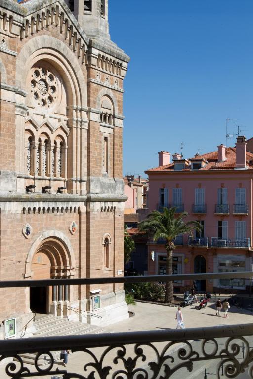 Fotografie z fotogalerie ubytování Excelsior v destinaci Saint-Raphaël