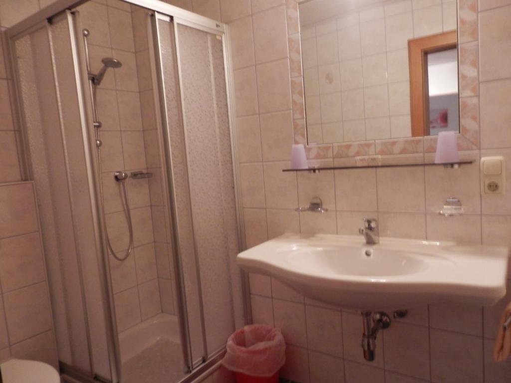 Hotel Alpenfrieden - 7