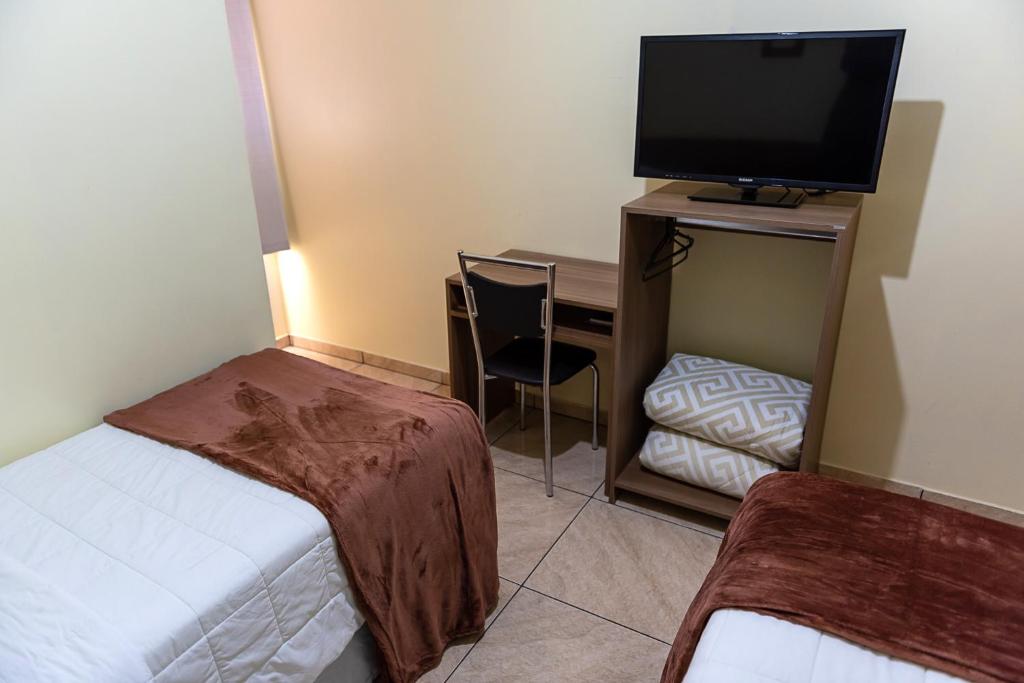  Hotel D'Nápoles