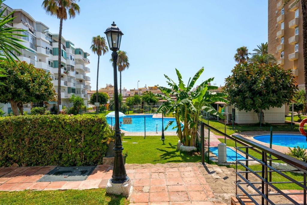 Little Cosy by the sea & Swimming-Pool, Torremolinos ...