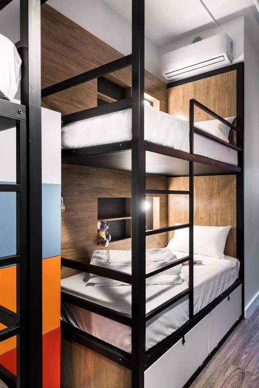 Postel nebo postele na pokoji v ubytování Hostel G Perth