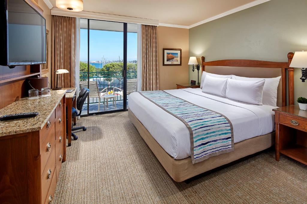 Glorietta Bay Inn - Habitación Superior King
