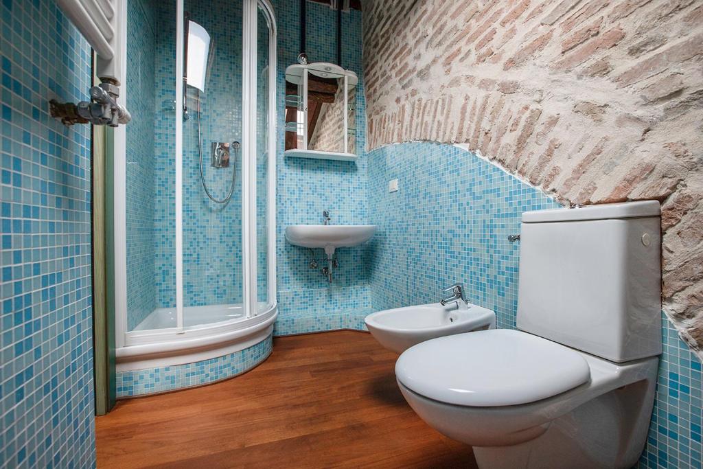 Kúpeľňa v ubytovaní Loft Mirano (Alloggi alla Campana)