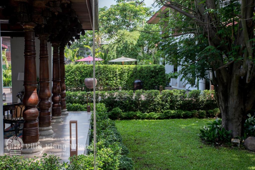 Zahrada ubytování Villa Klang Wiang
