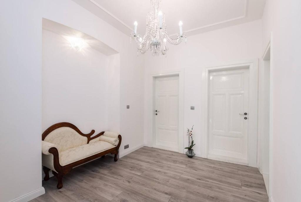 Zdjęcie z galerii obiektu Wenceslas Square / Main Station - NEW STUDIO***** w Pradze