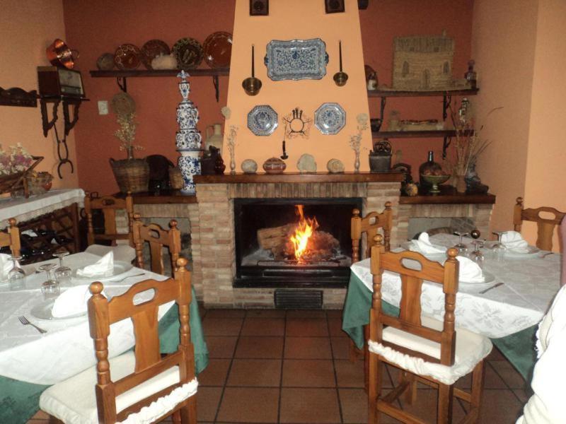 Fotografie z fotogalerie ubytování Hotel San Julian v destinaci Burunchel