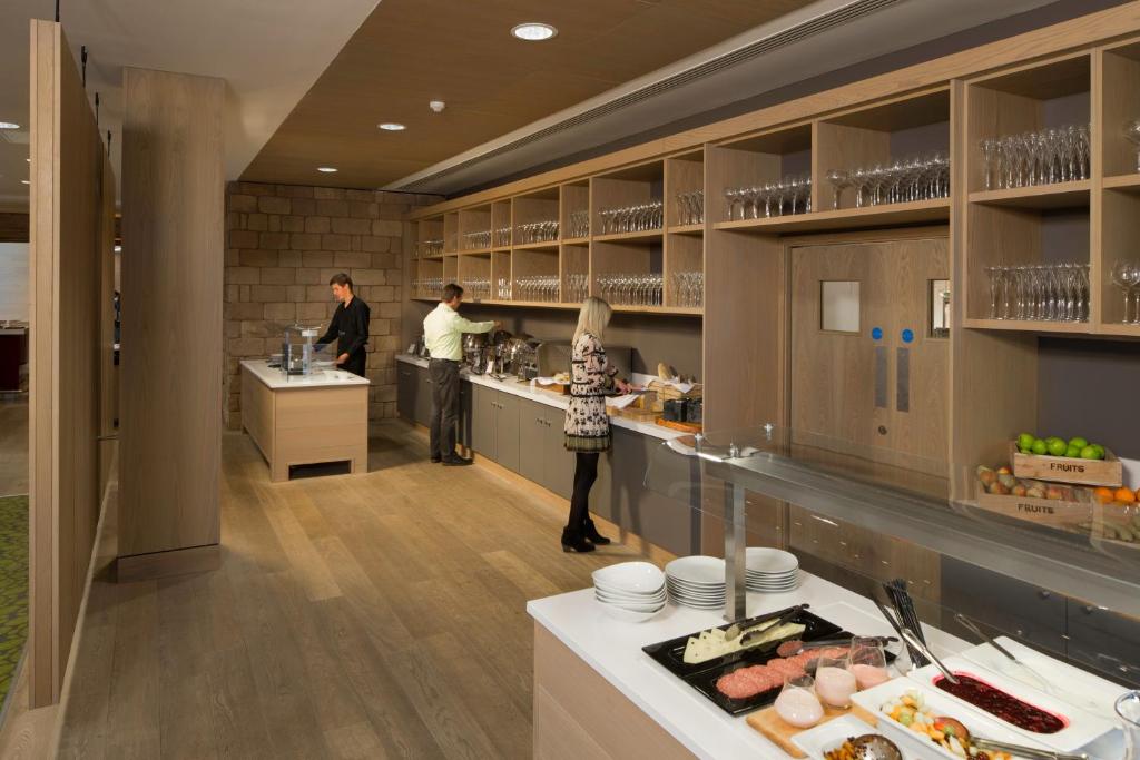 The Orchard Hotel & Restaurant - Resim 17