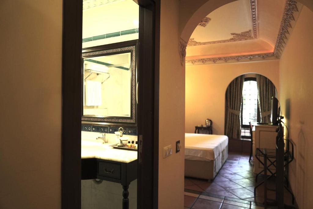 Sultanahmet Palace Hotel - Double Or Twin Room