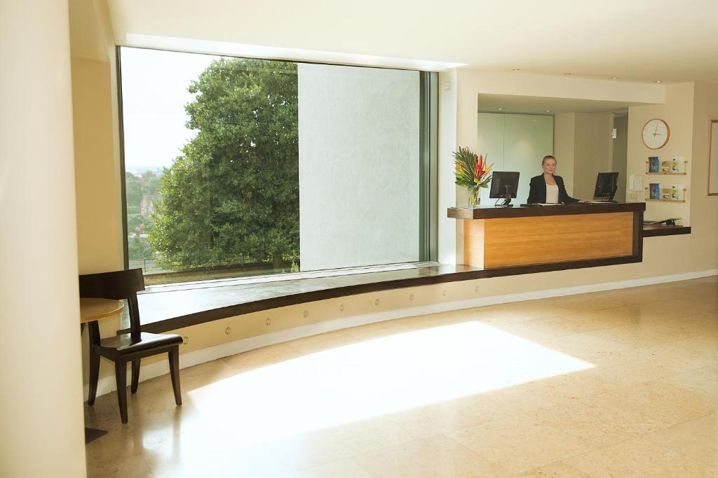 Hart's Hotel - Resim 6