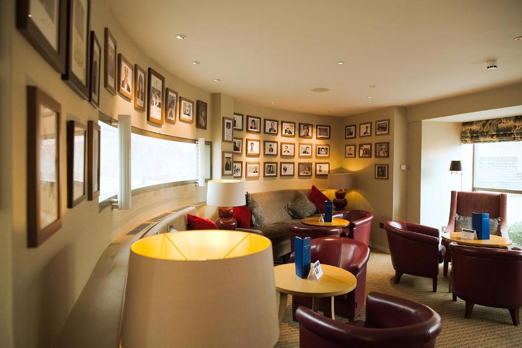 Hart's Hotel - Resim 17