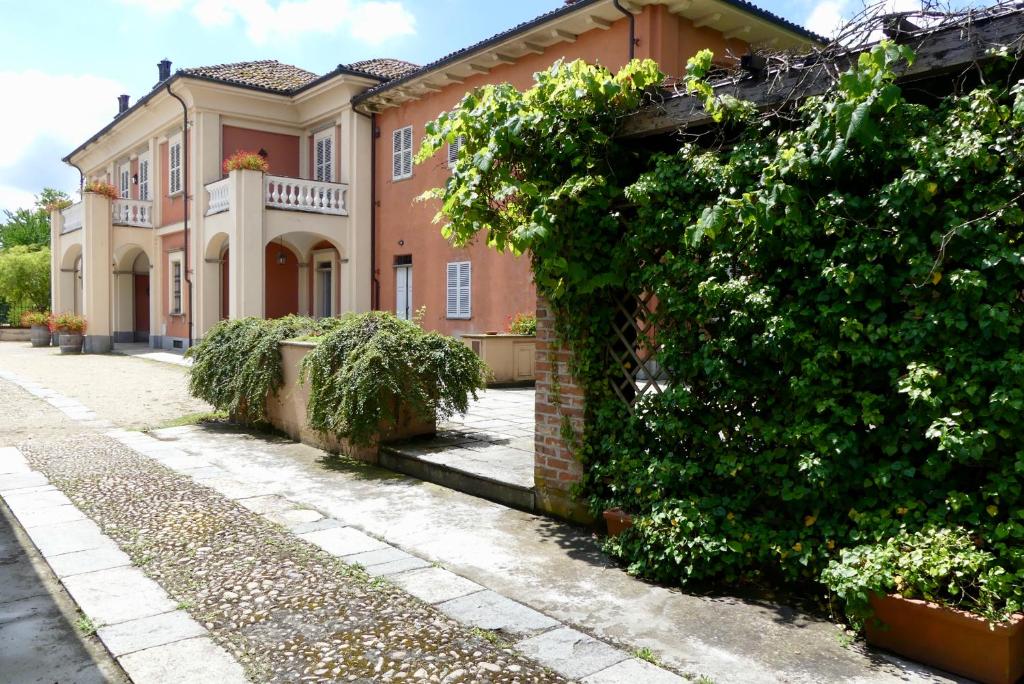 Budynek, w którym mieści się apartament