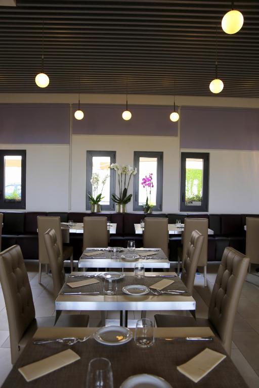 Area soggiorno di Ibis Styles Roma Eur