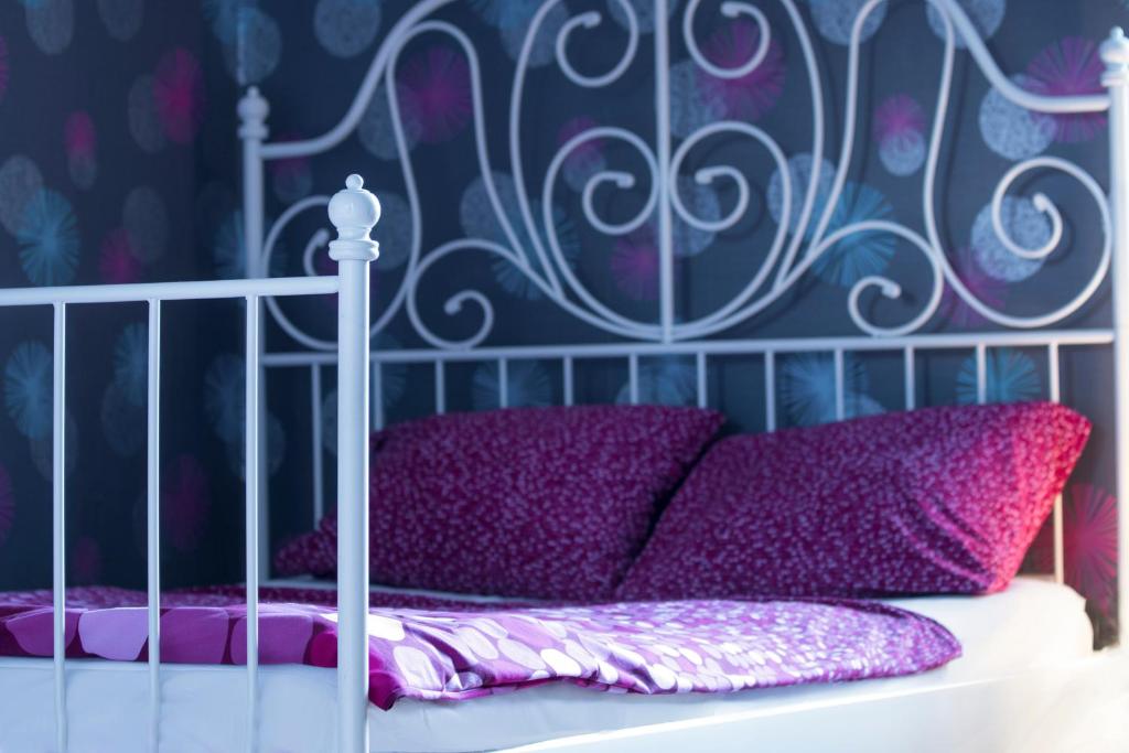 Posteľ alebo postele v izbe v ubytovaní Guesthouse Centar 2