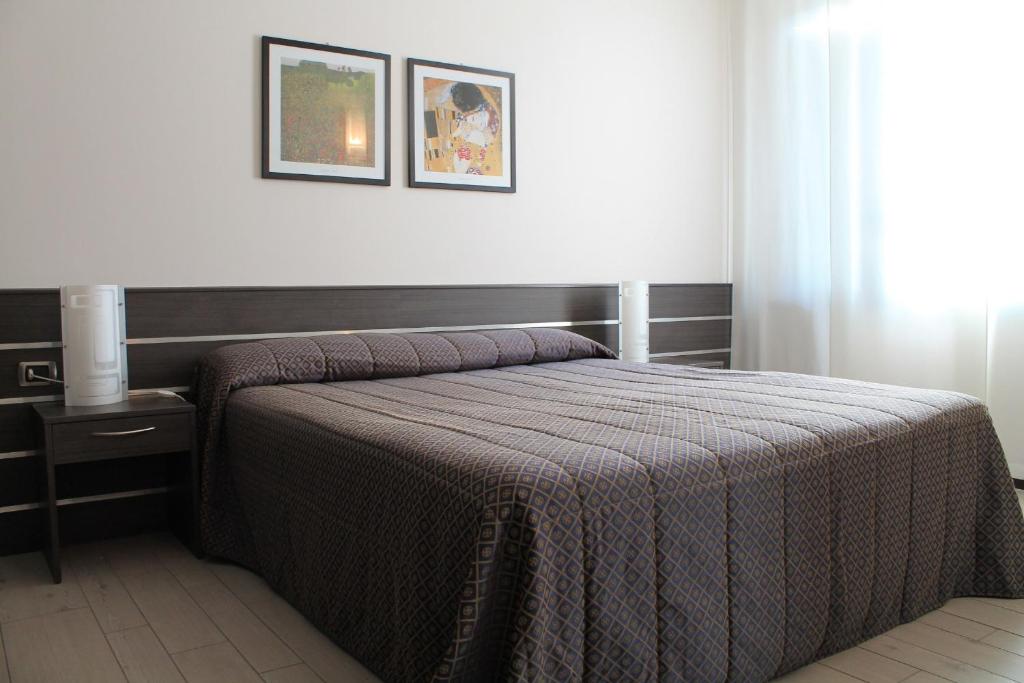 Hotel Residence Aurora - Apartamento Deluxe Con Balcón Y Vista Al Jardín