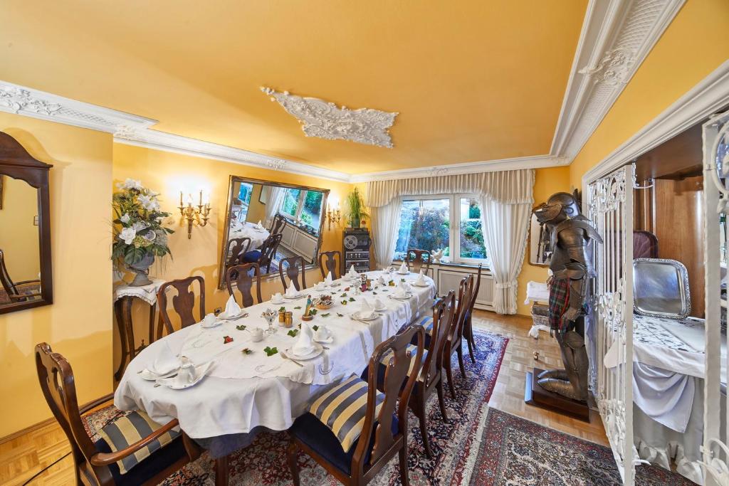 Fotografie z fotogalerie ubytování Hotel Irmchen v destinaci Maintal