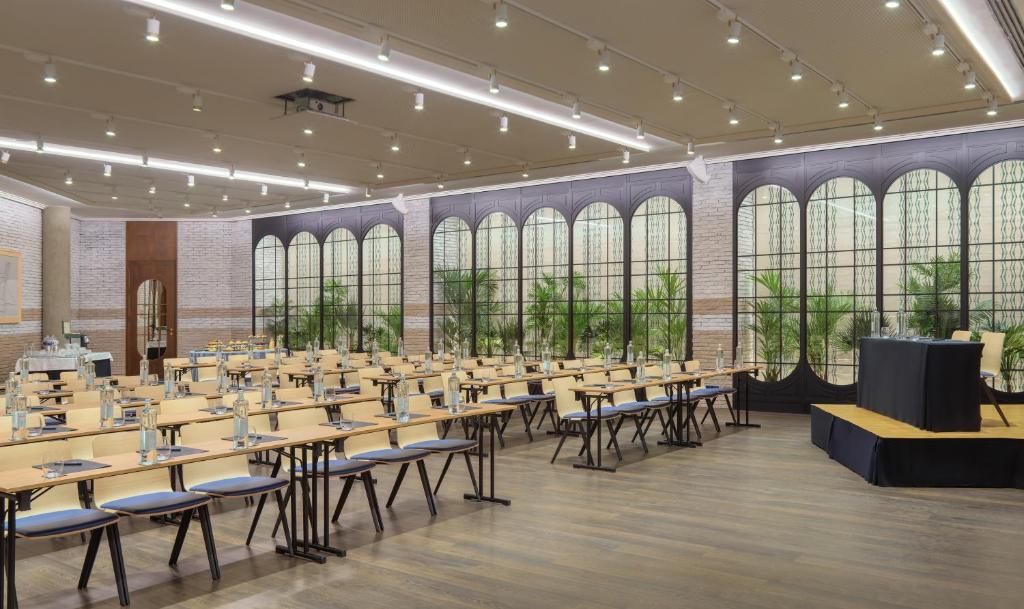 H10 Marina Barcelona - Resim 29