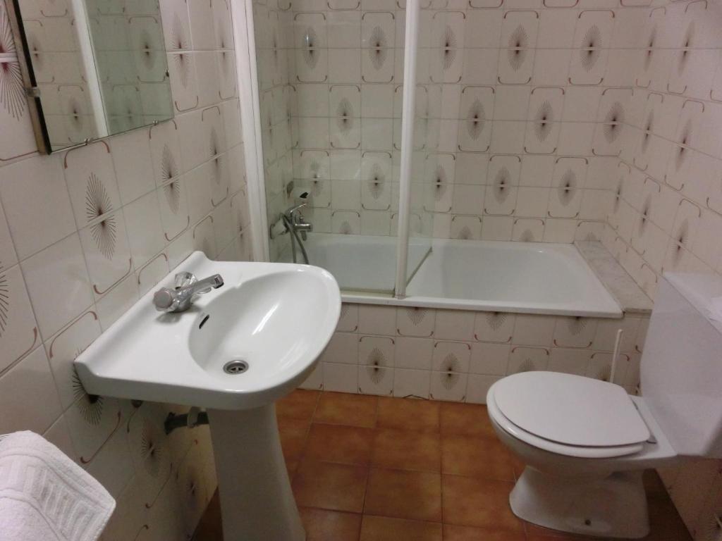 Koupelna v ubytování Hotel Can Català