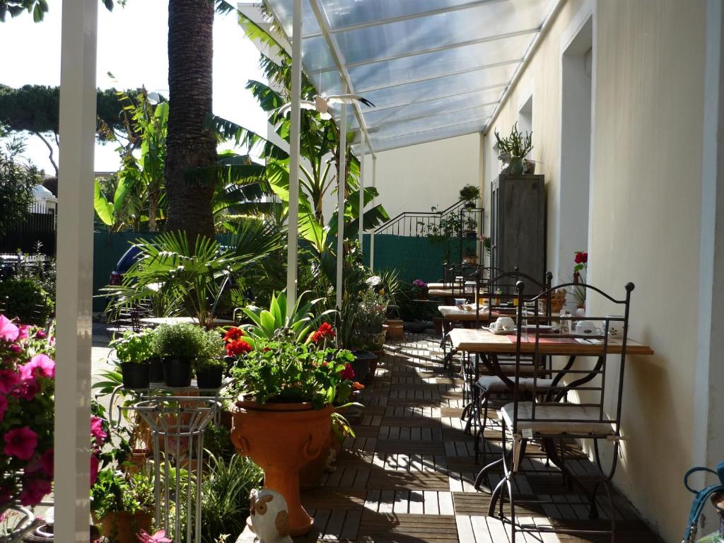 Logis Hôtel Villa Victorine - Resim 34