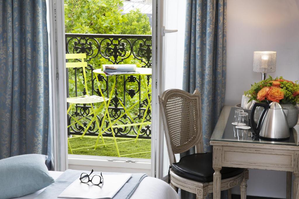 Hotel Plaza Elysées - Resim 39