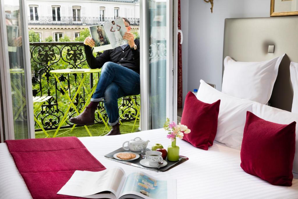 Hotel Plaza Elysées - Resim 41