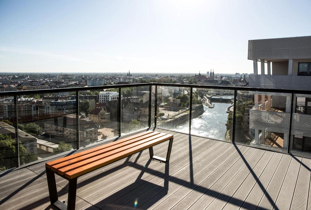 Balkón alebo terasa v ubytovaní Apartamenty City Tower od WroclawApartament-pl