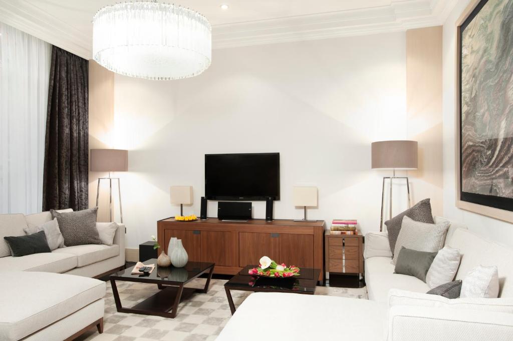 Claverley Court Apartments Knightsbridge - Balkonlu Lüks üç Yatak Odalı Daire
