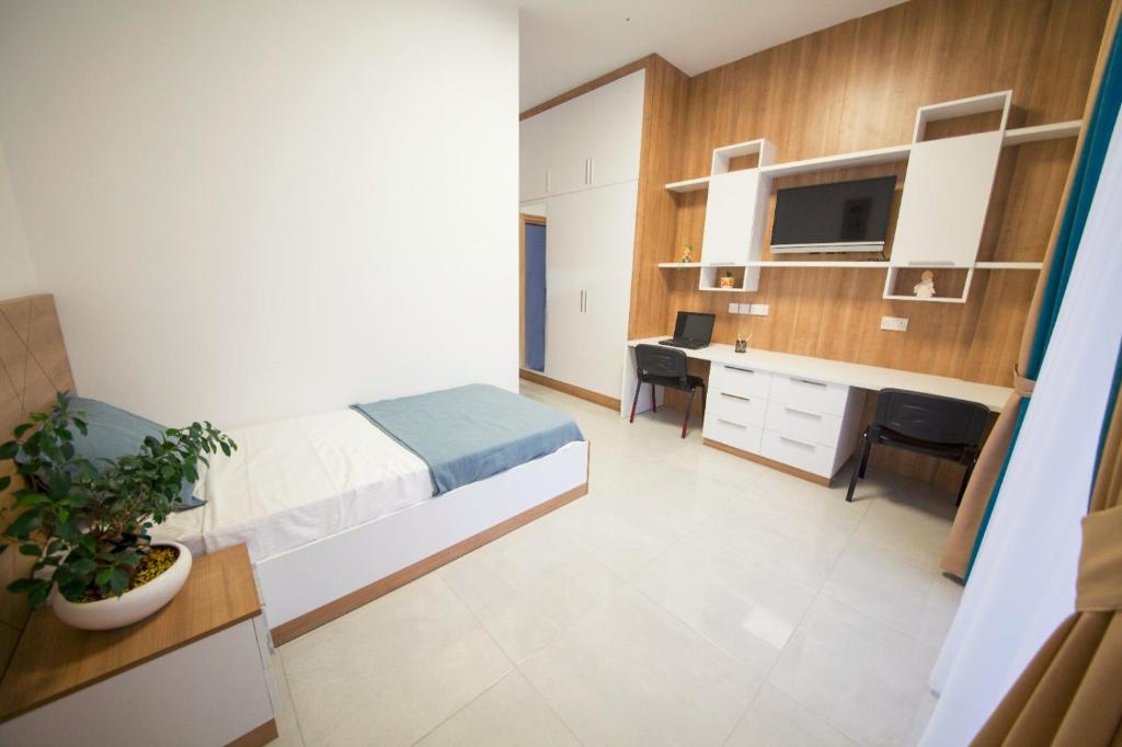 Greenland Premium Residance - Standard Single Room