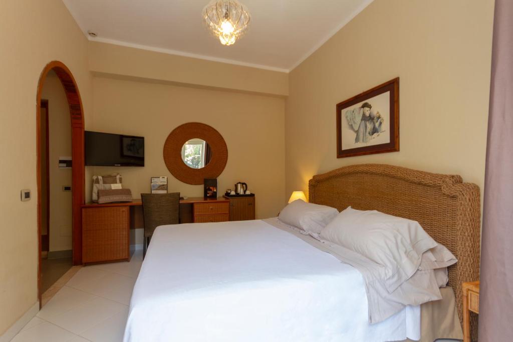 Hotel Simius Playa - 12