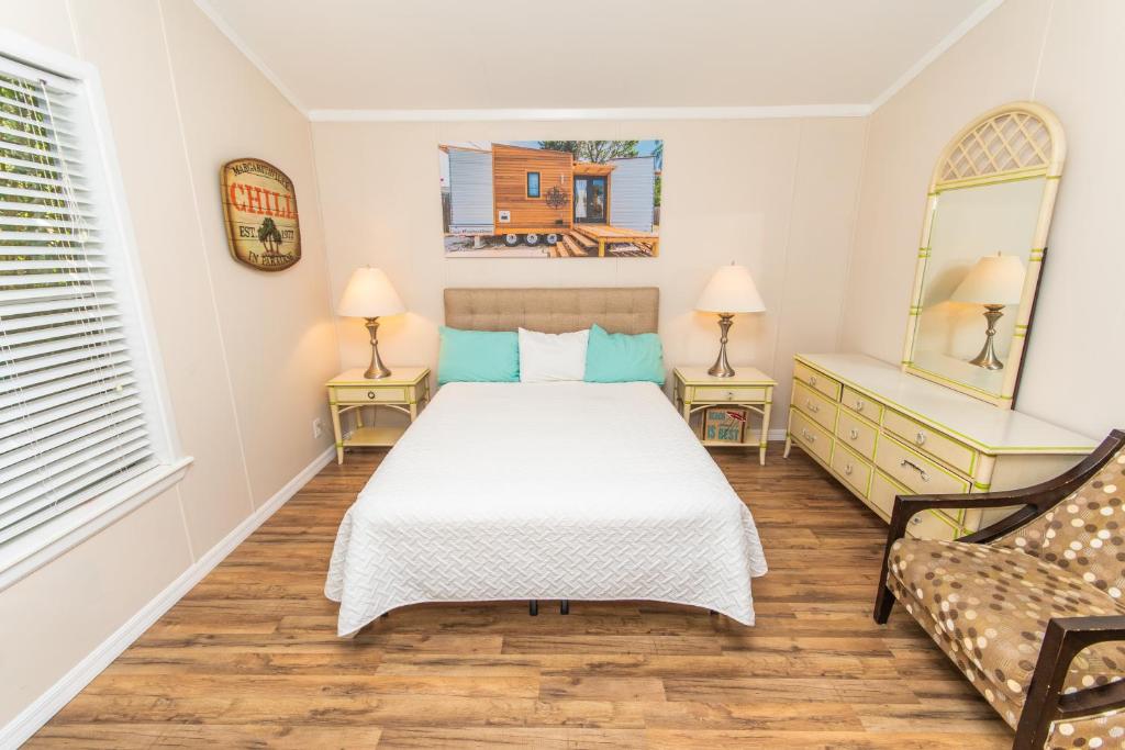 Postel nebo postele na pokoji v ubytování Tiny House Siesta