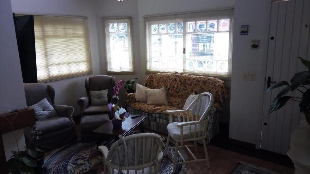 Lar das caturritas  Lar das caturritas