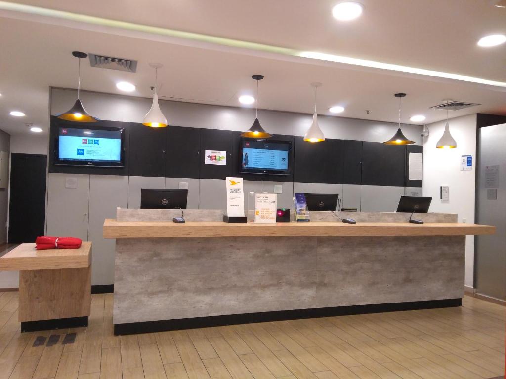  ibis Santos Gonzaga Praia