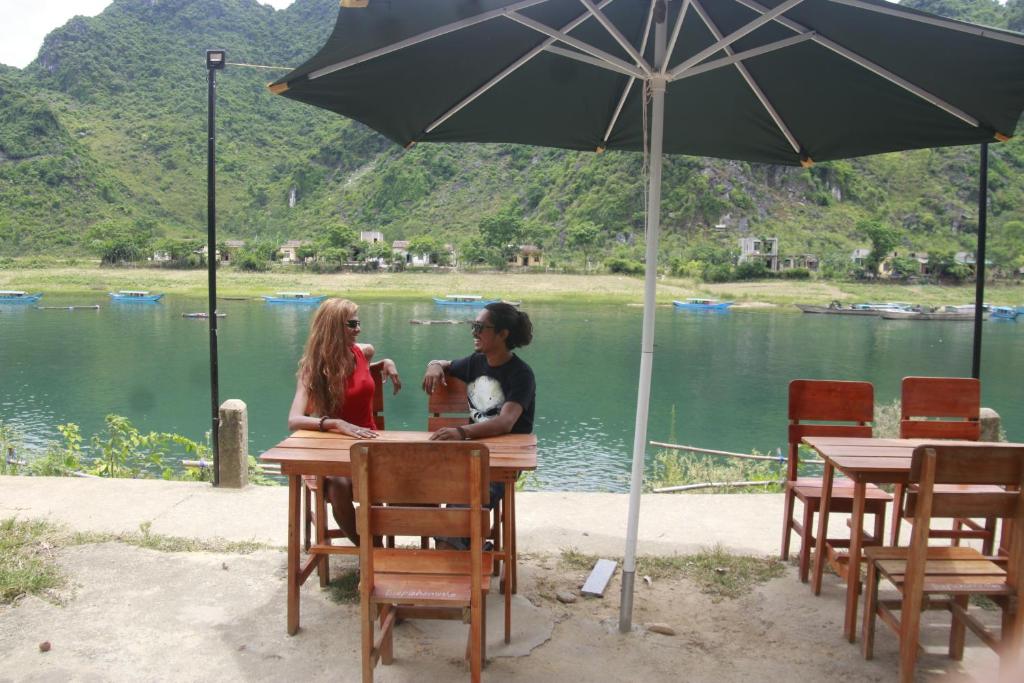 Son Doong Riverside - 12