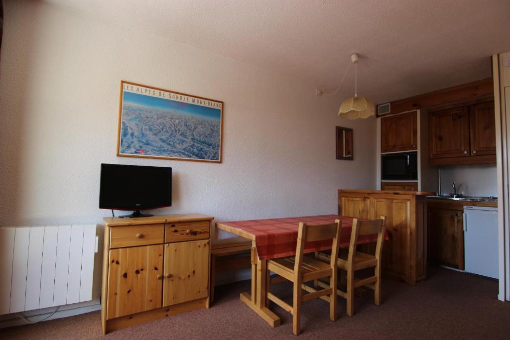 TV a/nebo společenská místnost v ubytování Roche Blanche Appartements VTI