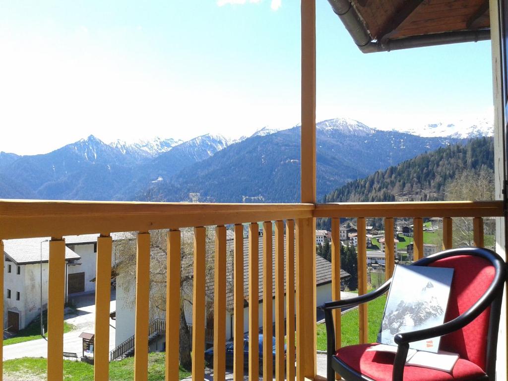 Nespecifikovaný výhled na hory nebo výhled na hory při pohledu z hotelu