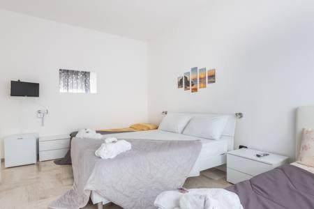 Posezení v ubytování ITALIA GUESTHOUSe