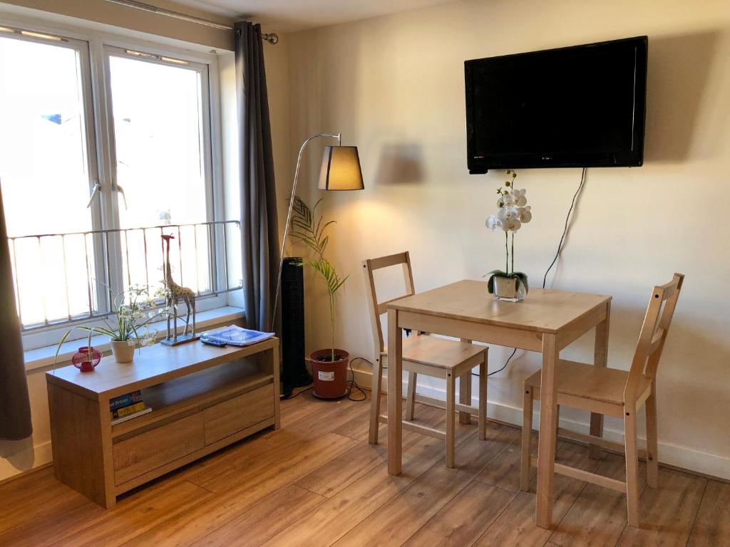 4 Person Apartment in the heart of Cardiff