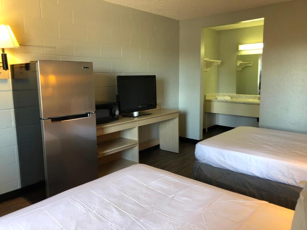 Minsk Hotels - Extended Stay, I-10 Tucson Airport - 