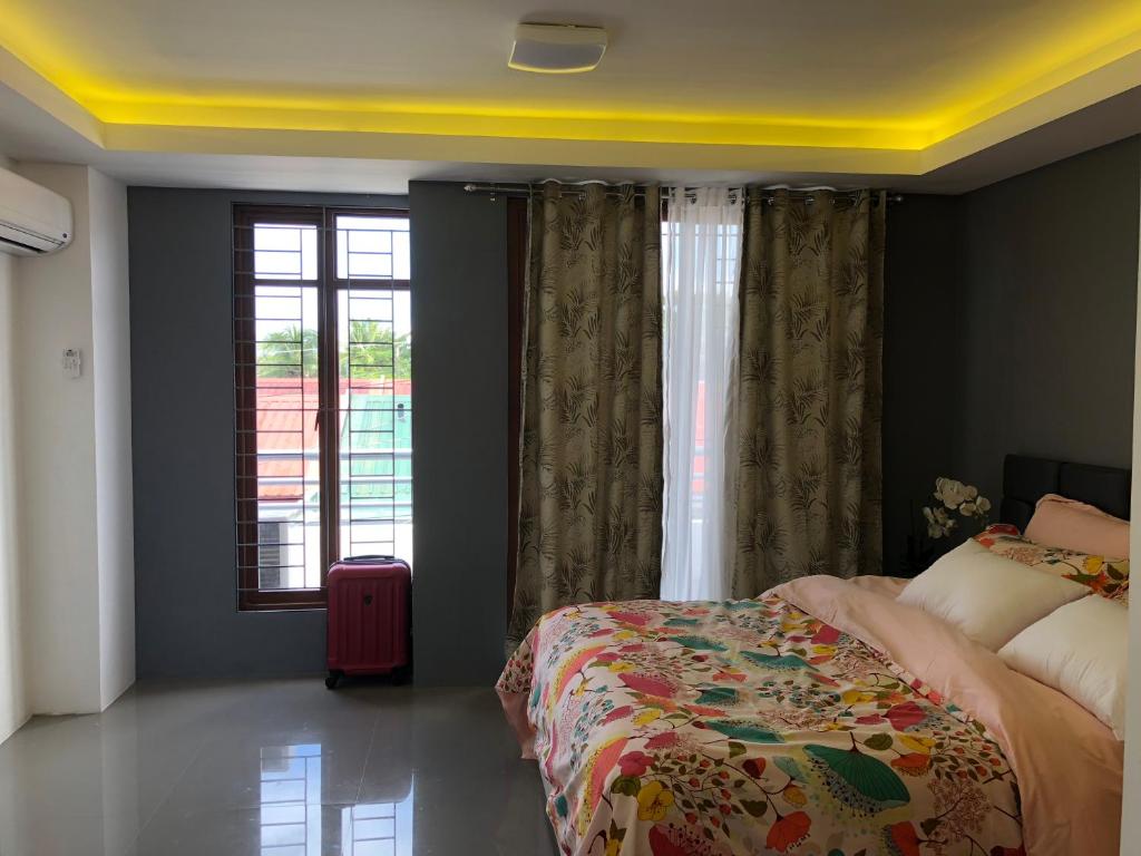 Suitetrails - *3BR/*3Bath Fully Furnished Town House - BICOL