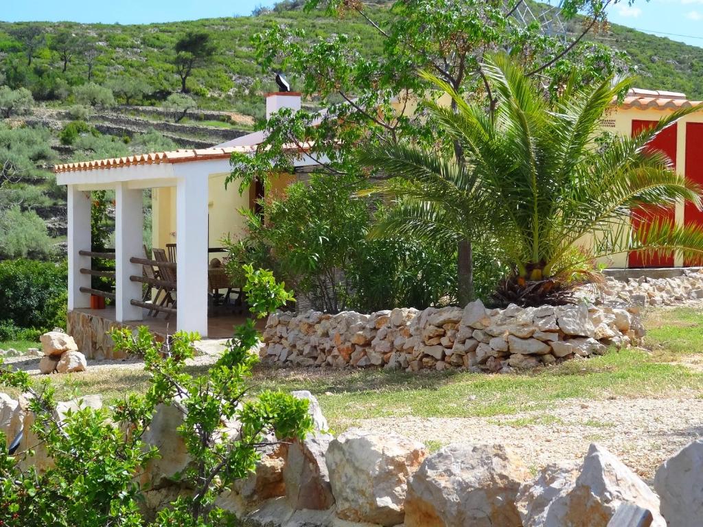 Κήπος έξω από το Casa El Dragonet
