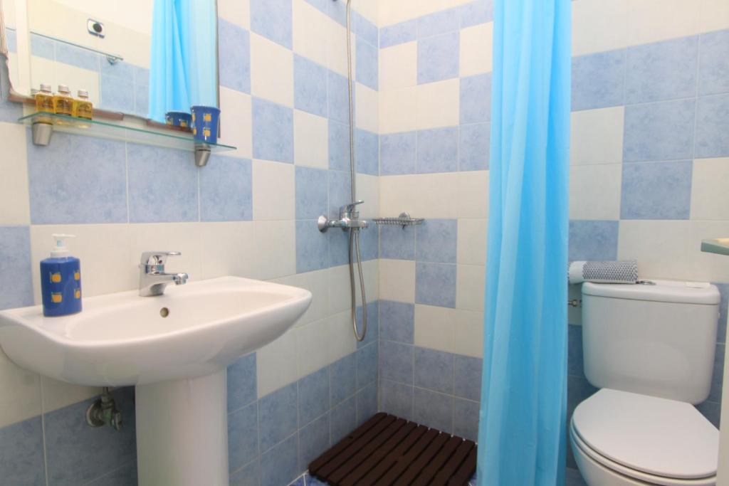 Koupelna v ubytování Smaragda Rooms & Studios