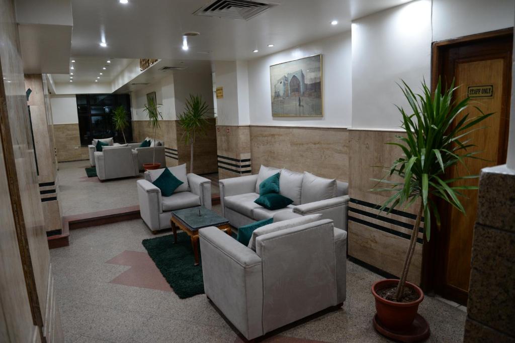 Posezení v ubytování Marhaba Palace Hotel